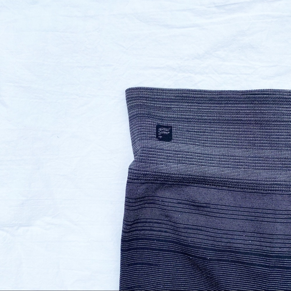 Fabletics Seamless Printed Capri - image 6